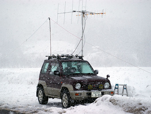 Antennas and Vehicle 上小阿仁村2/17b