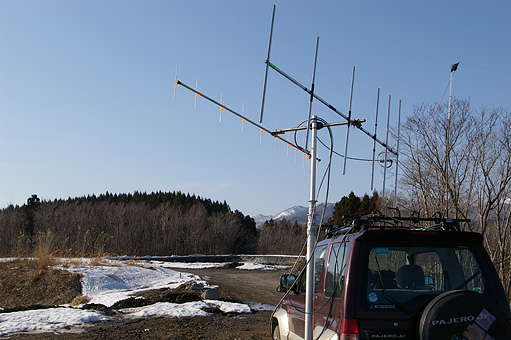 藤里町 QN00CH 奥の山は焼山