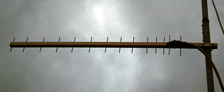 14el. Yagi-Uda for 1200MHz side-view