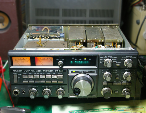 YAESU FT-726