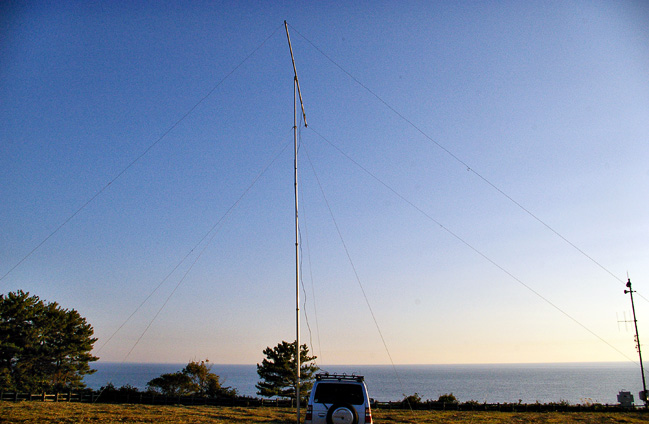 八峰町 チゴキ崎の2エレ逆V。ブーム長=4.5m。