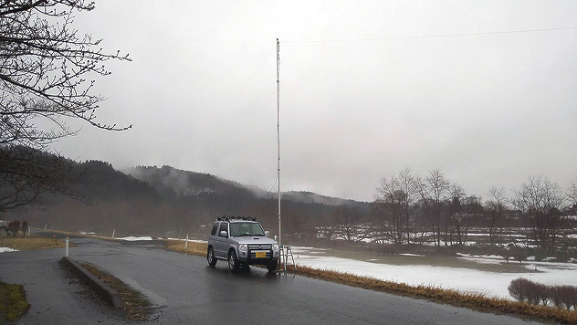 霧の 大館市 外川原地区米代川河川緑地 QN00FG。能代の雪は ほぼ消えたが、内陸の大館には まだ残っている。